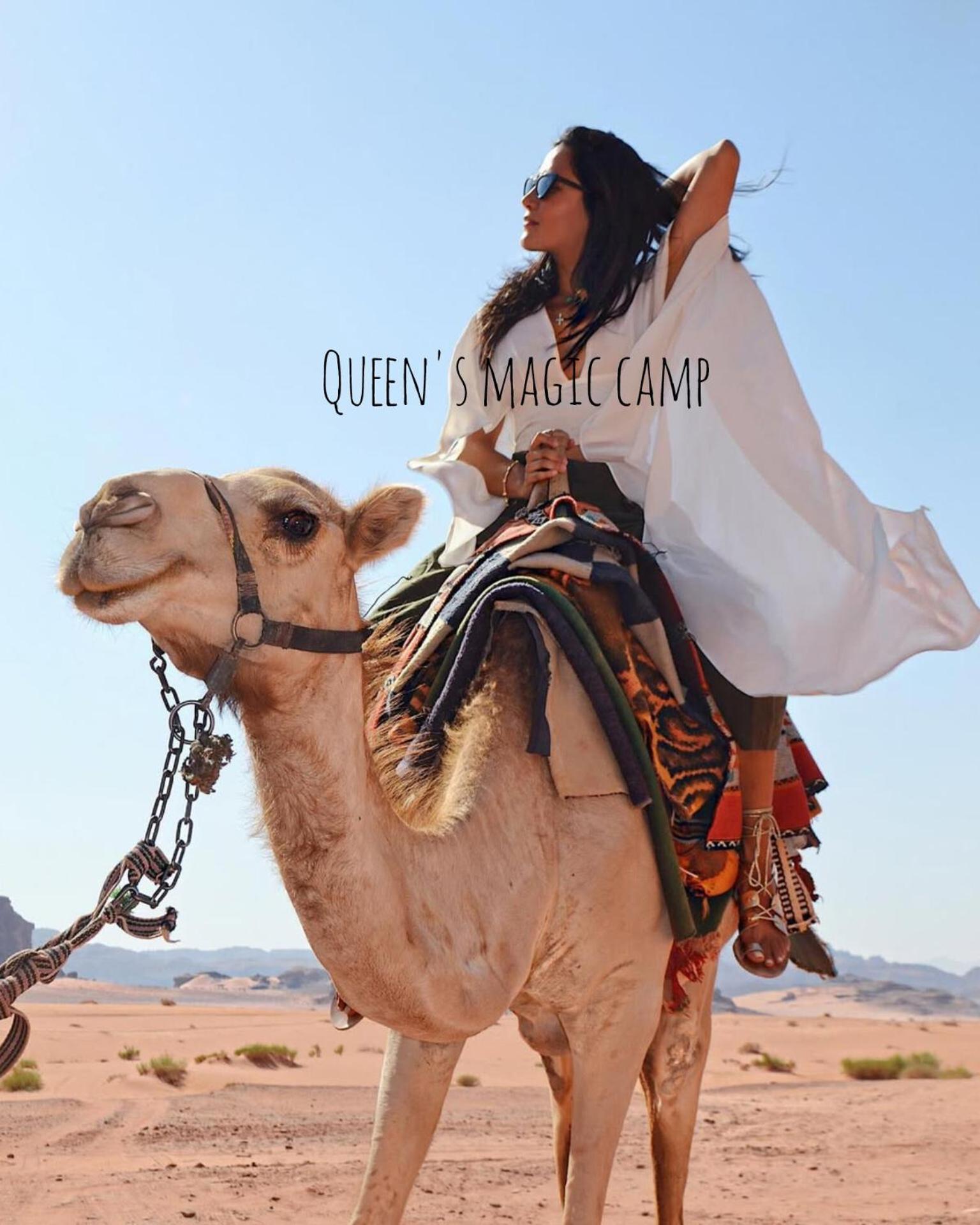 Queen's Magic Camp Country house
